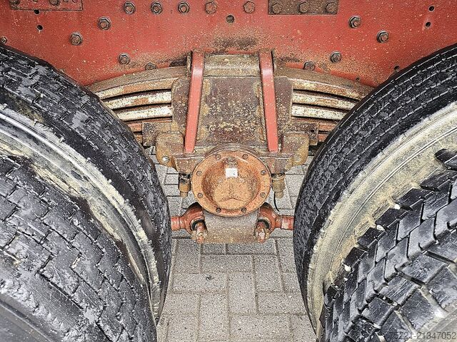 Kipper MERCEDES-BENZ 3335 K 8X4 FULL STEEL MAN.