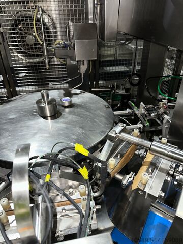 Pouch filling machine Toyo Jidoki TT-8