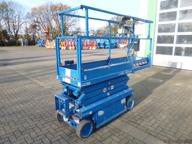 Scherenhebebühne SkyJack SJIII 3219