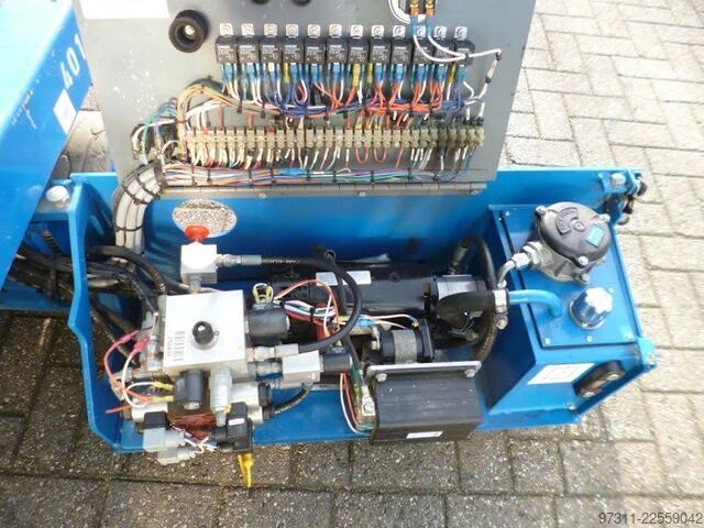 Scherenhebebühne SkyJack SJIII 3219