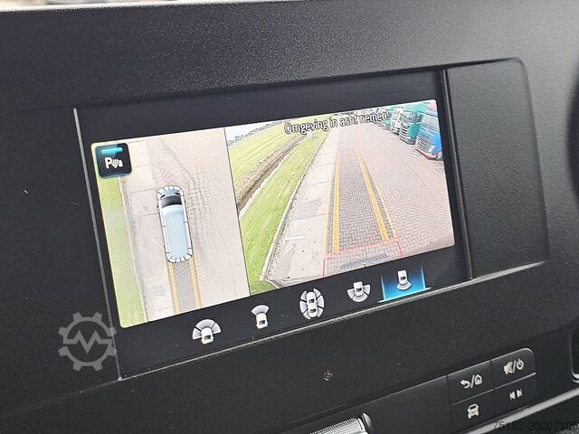High-roof van MERCEDES-BENZ SPRINTER 317 L2H2 Mbux 360camera!