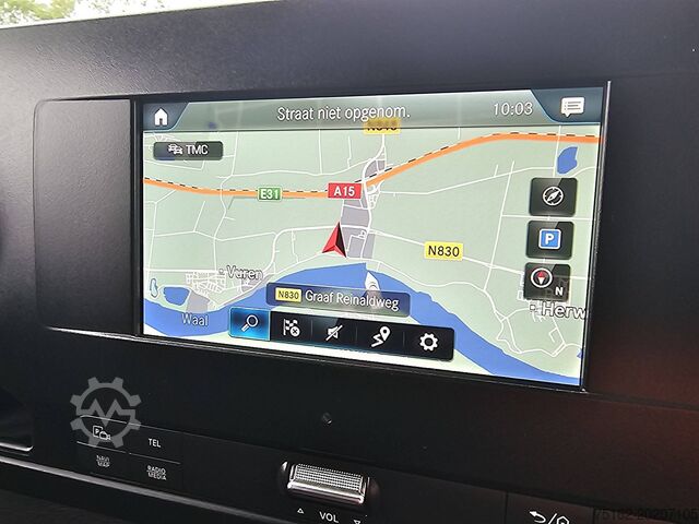 High-roof van MERCEDES-BENZ SPRINTER 317 L2H2 Mbux 360camera!