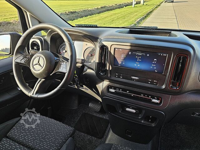 High-roof van MERCEDES-BENZ VITO 114 L3 XL Mbux Automaat!