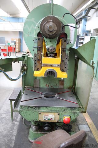 Eccentric press EBU Exzenterpresse SK75 U