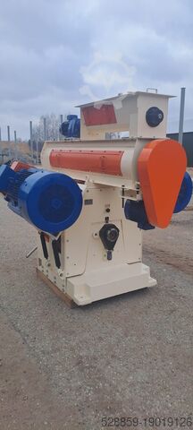 Pellet press MUNCH 420