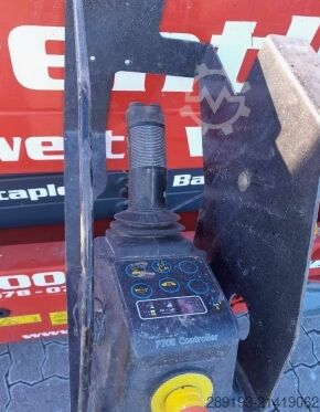 Scherenarbeitsbühne MAGNI ES 0807 AC Elektro 7,80 m