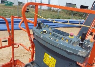 Telescopic work platform JLG 660 SJ Diesel 22,00 m