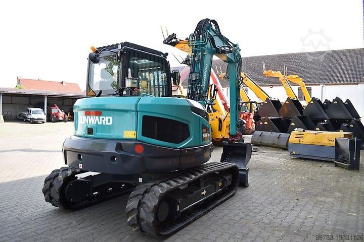 Backhoe loader Sunward SWE90UF - 2PB