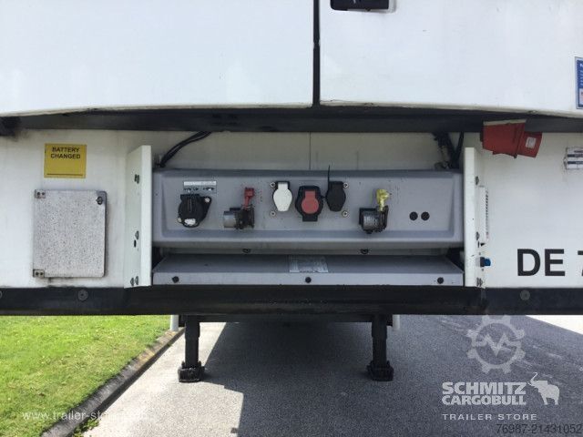 Reefer semitrailer Schmitz Cargobull Tiefkühler Multitemp Doppelstock Trennwand