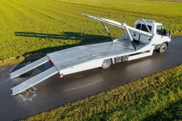 Car carrier van IVECO 70C21HA8/P Doppelstock-Aufbau SOFORT VERFÜGBAR