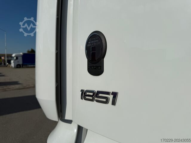 Standard road tractor Mercedes-Benz ACTROS 1851