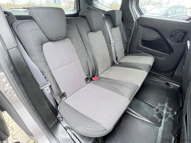 Minibus Mercedes-Benz Citan LED AHK 5Sitze Verkehrz.