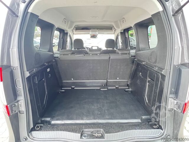 Minibus Mercedes-Benz Citan LED AHK 5Sitze Verkehrz.