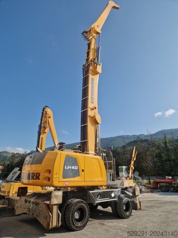 Material handler LIEBHERR LH40M