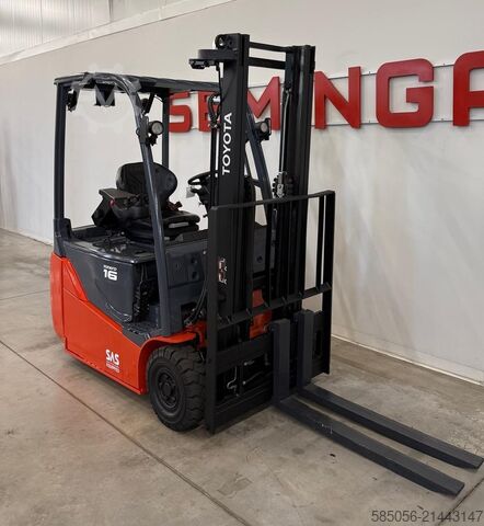 Forklift Toyota 11052 - 8FBE16T