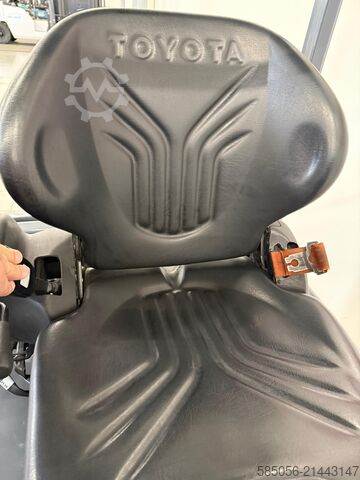 Forklift Toyota 11052 - 8FBE16T