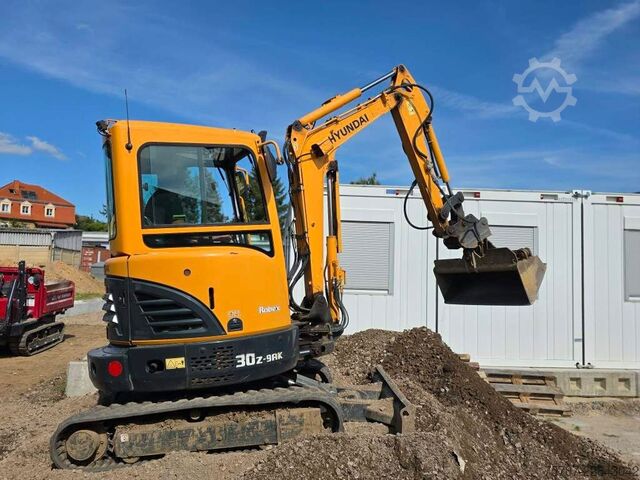 Minibagger HYUNDAI Mobilbagger/ Kett Robex 30Z-9AK, div.Anbaugeräte