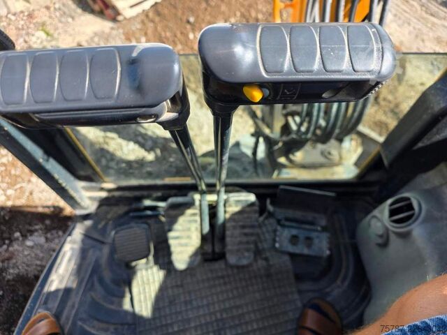 Minibagger HYUNDAI Mobilbagger/ Kett Robex 30Z-9AK, div.Anbaugeräte
