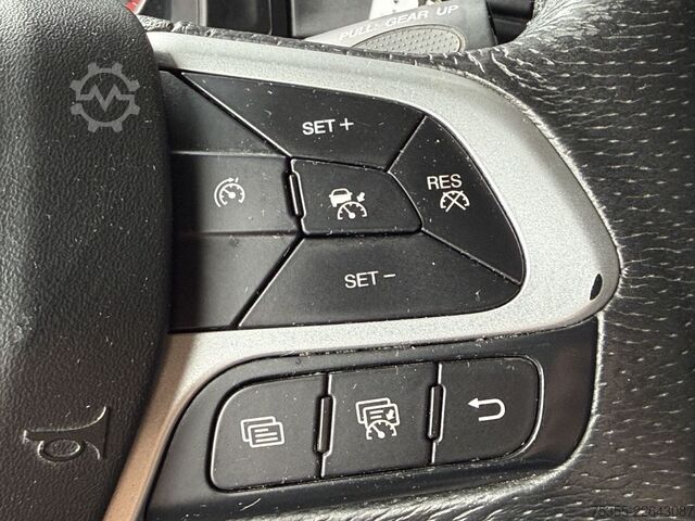 Volumen SZM IVECO S-WAY AS440S46 Klima NAVI Intarder ACC CornerEye