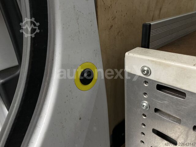 Kastenwagen hoch MERCEDES-BENZ Sprinter 516 *4x4* WERKSTATT+230V+AHK+LED (0815)