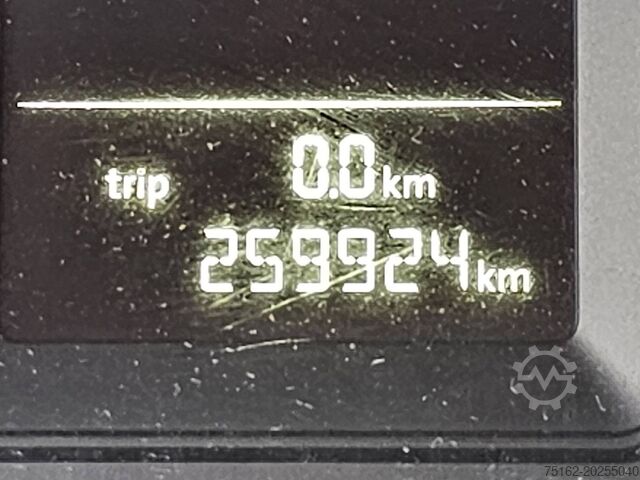 High-roof van VOLKSWAGEN CADDY