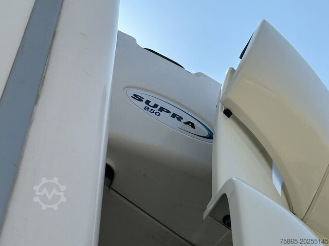Refrigerated/freezer transport DAF CF 260 FA / Carrier Koeler - 30 gr / Chereau Fr...