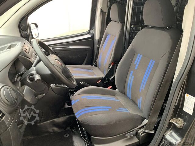 Compact van FIAT Fiorino Van - 2 posti