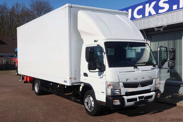 Box body Mitsubishi Canter Fuso Bak + klep