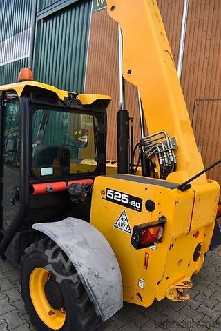 Telescopic loader JCB 525-60