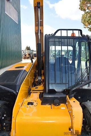 Telescopic loader JCB 525-60