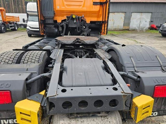 Standard tractor unit IVECO 460 S-Way CNG Zylinderkopf u.a. neu