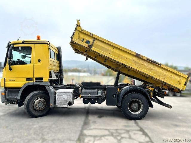 Three-sided tipper truck MERCEDES-BENZ Actros 1844 K