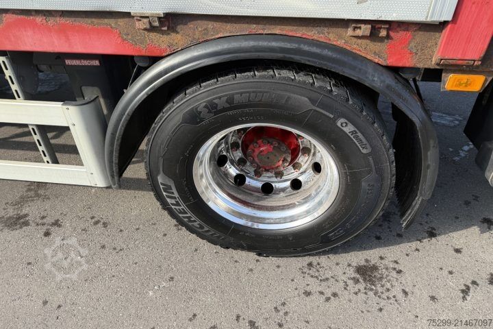 Flatbed truck with tarp Renault T460 4x2 Plane/HB / Swiss-Vehicle