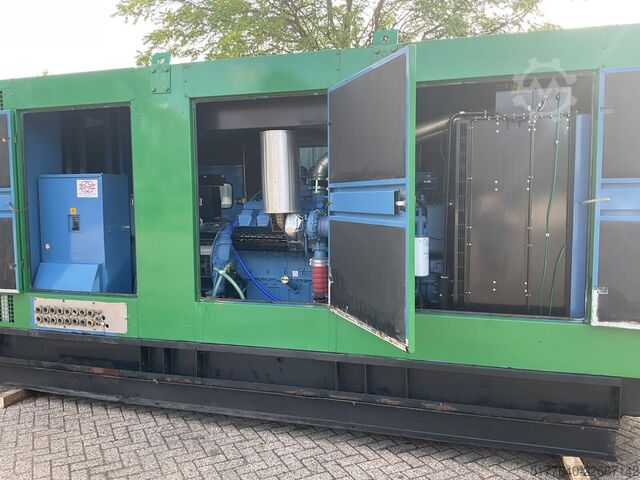 Aggregat MTU 16V2000, 1000KVA. Silent SDMO. Complete and lik...