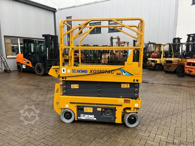 Scherenarbeitsbühne XCMG XG0807AC