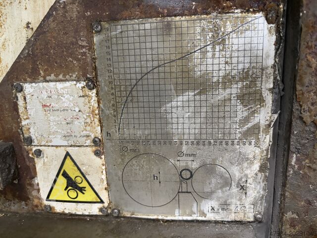 Centerless cylindrical grinding machine Ghiringhelli APG-S