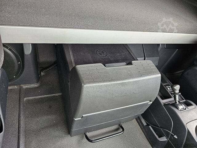 Standard-SZM MAN 18.460 TGX