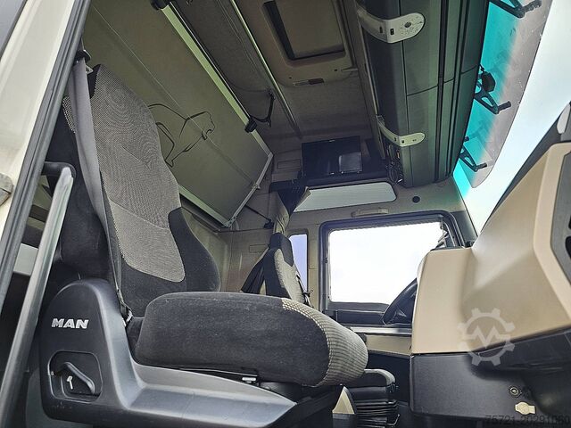 Standard-SZM MAN 18.460 TGX