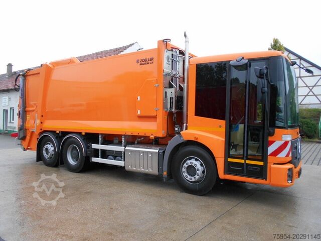 Garbage truck Mercedes-Benz Econic 2635 L 6x2-4 / Zöller Medium X4