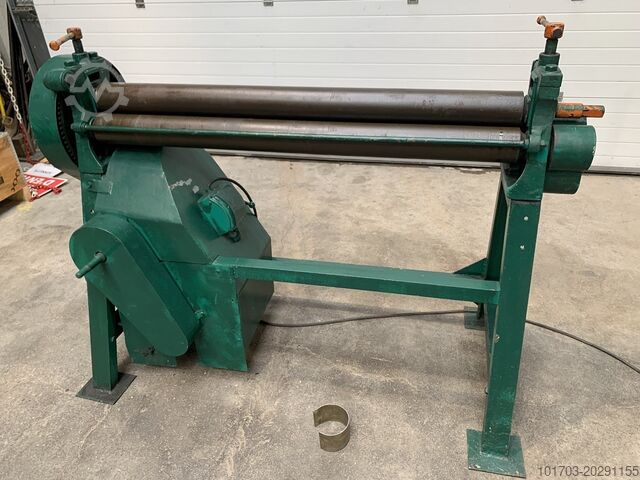 Elektrische Rundbiegemaschine Rouleuse électrique 3 rouleaux 1200 x 2 mm