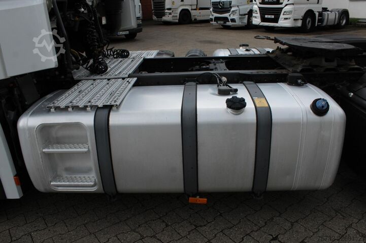 Standard SZM Mercedes-Benz Actros 1848 MP5 Big Space Retarder MirrorCam