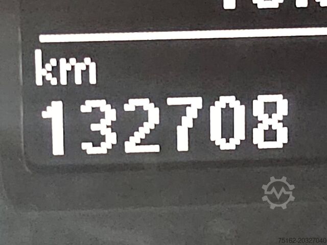 High-roof van VOLKSWAGEN TRANSPORTER 2.0 TDI L1H1 Airco Euro6 NAP