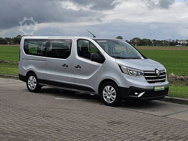Passenger transportation RENAULT TRAFIC 2.0 DCI ac aut. 8 pers EURO6