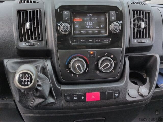 Panel van Peugeot Boxer Kasten L3H2 3,5t 2.0D*AHK R-Kam Navi Klima