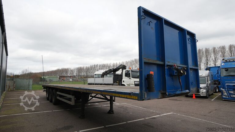 Plattformanhänger Pacton Flatbed trailer with twistlocks