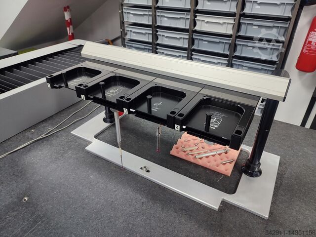 Coordinate measuring machine Mitutoyo Crysta-STRATO 9106 FAL A910