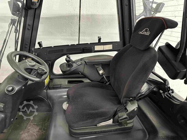 Electric 4-wheel forklift Linde E 25-01 - TRIPLEX 4,5 m
