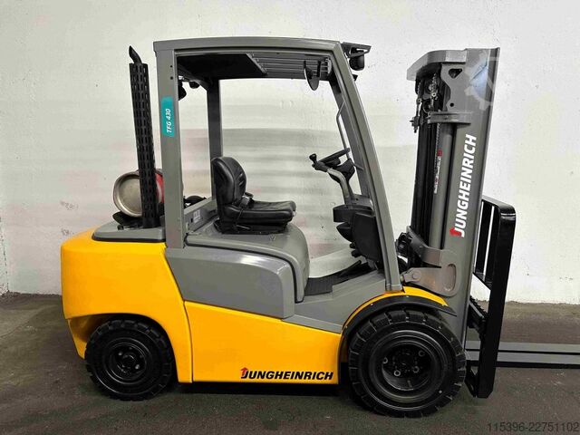 LPG Forklifts Jungheinrich TFG 430 - TRIPLEX 4,4 m