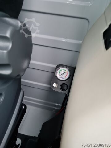 Transporter mit Pritsche & Plane Fiat Ducato 35 Maxi Pritsche 2x Schiebeplane LBW LUFTFEDER