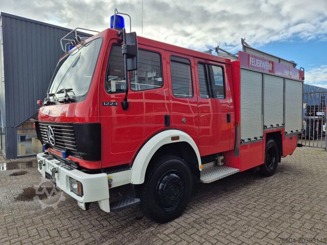 Fire truck Mercedes-Benz SK 1224 4x4 FIRETRUCK/ FEUERWEHR/ 2400L TANK/ E...